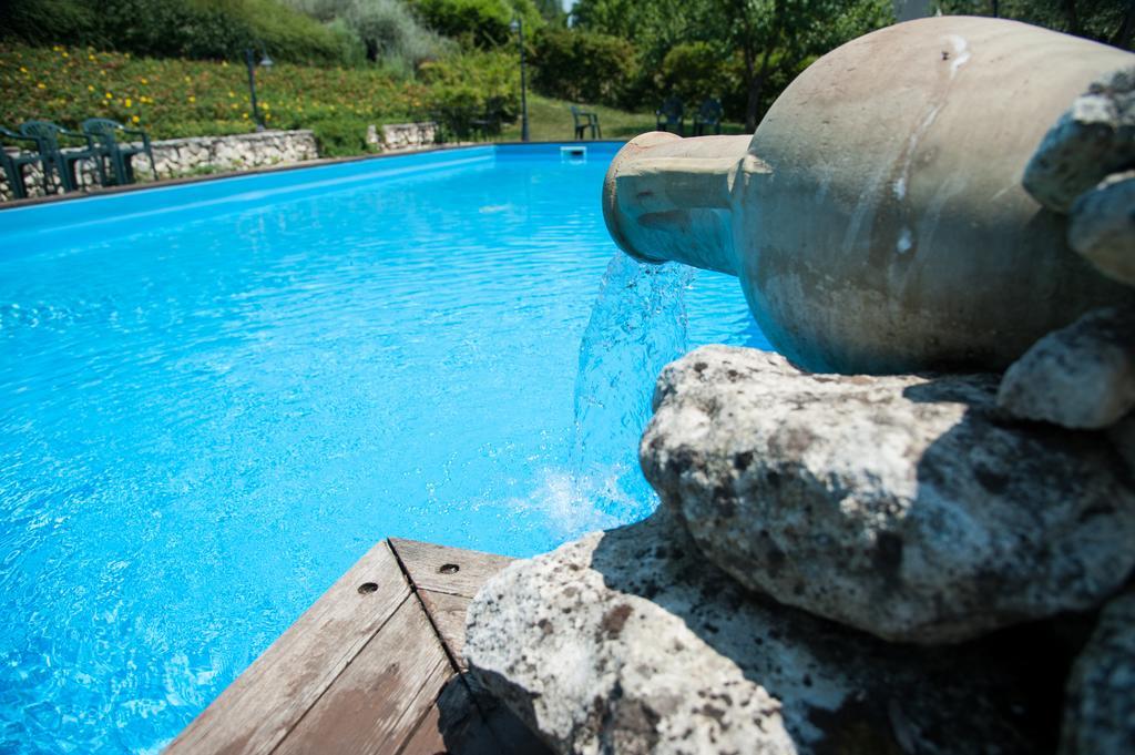 Agriturismo La Solagna Villa Montebello di Bertona Buitenkant foto